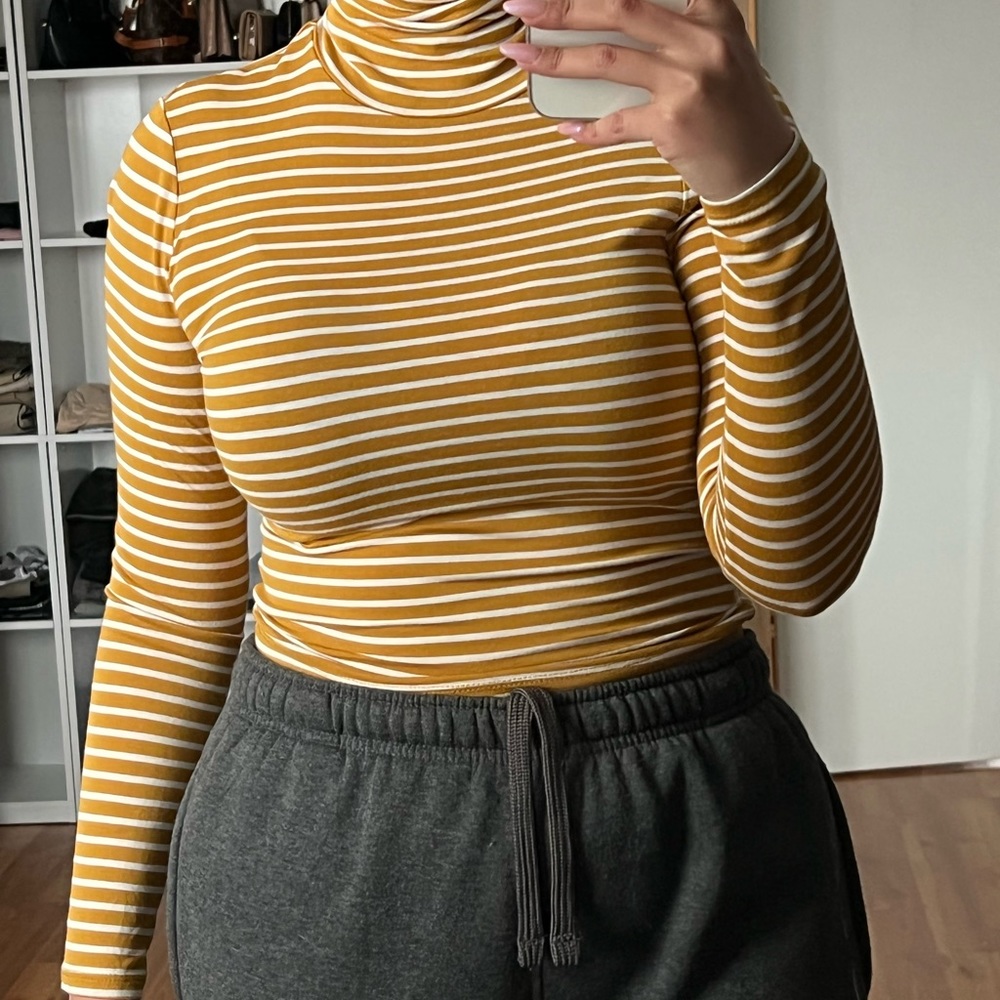 Turtle neck